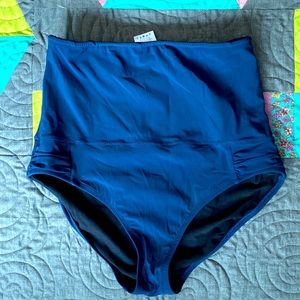 Swim Suit Bottom with Tummy control panel.  Lands Ens Size 12 Navy Blue